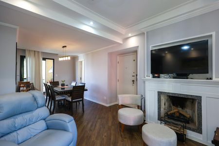 Apartamento à venda com 145m², 3 quartos e 2 vagas Apartamento à venda com 145m², 3 quartos e 2 vagasSala