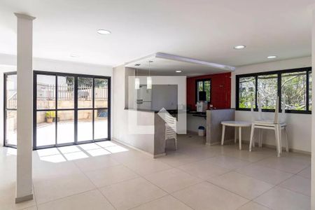 Apartamento à venda com 145m², 3 quartos e 2 vagas Apartamento à venda com 145m², 3 quartos e 2 vagasÁrea comum - Salão de festas