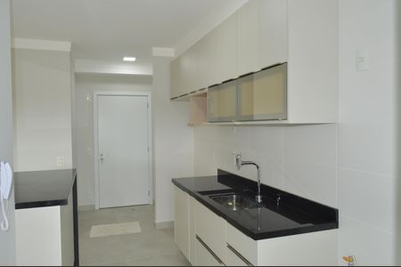 Apartamento para alugar com 132m², 3 quartos e sem vagaCozinha