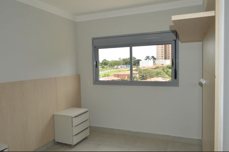 Apartamento para alugar com 132m², 3 quartos e sem vagaSuíte 2