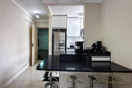 Apartamento à venda com 51m², 2 quartos e 1 vaga Apartamento à venda com 51m², 2 quartos e 1 vagaCozinha