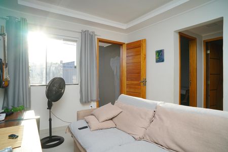 Sala de casa para alugar com 2 quartos, 55m² em ITAIPUACU, Maricá