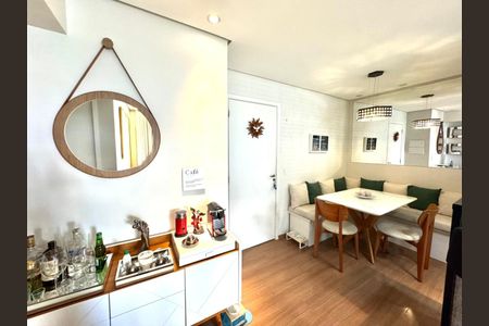 Apartamento à venda com 59m², 2 quartos e 1 vagaSala de jantar