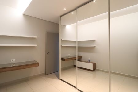 Quarto 1 de casa para alugar com 3 quartos, 165m² em Jardim Inconfidência, Uberlândia