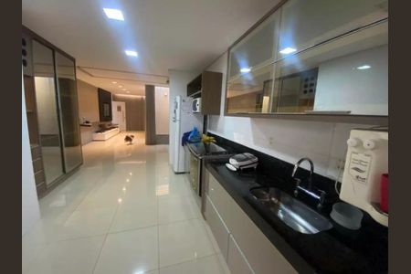 Cozinha de casa para alugar com 3 quartos, 165m² em Jardim Inconfidência, Uberlândia