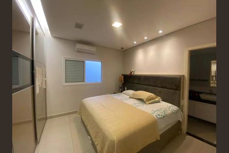 Quarto 3 de casa para alugar com 3 quartos, 165m² em Jardim Inconfidência, Uberlândia