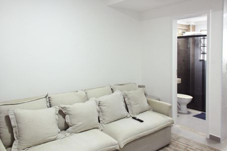 Sala de apartamento para alugar com 1 quarto, 38m² em Ponta da Praia, Santos