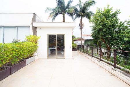Casa à venda com 468m², 3 quartos e 3 vagas