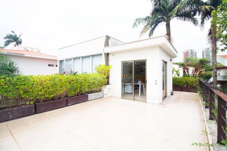 Casa à venda com 468m², 3 quartos e 3 vagas