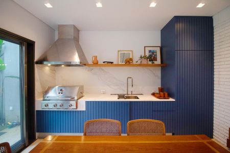 Casa à venda com 468m², 3 quartos e 3 vagas