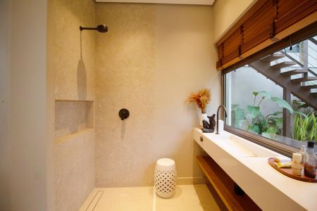 Casa à venda com 468m², 3 quartos e 3 vagas