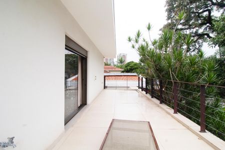 Casa à venda com 468m², 3 quartos e 3 vagas