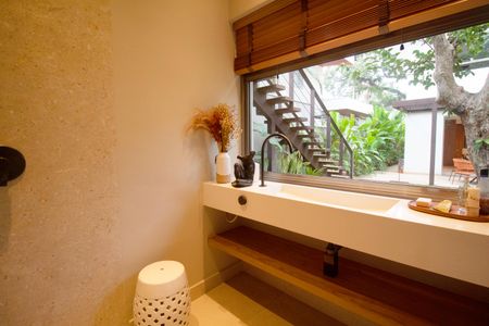 Casa à venda com 468m², 3 quartos e 3 vagas