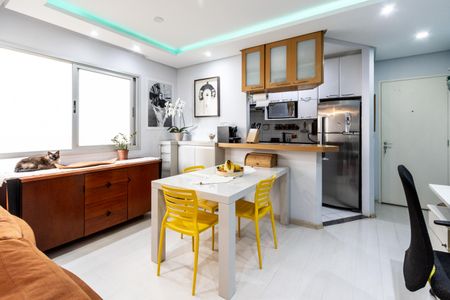 Sala de apartamento para alugar com 1 quarto, 48m² em Perdizes, São Paulo