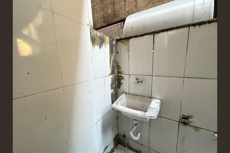 Casa de condomínio para alugar com 80m², 2 quartos e 1 vagaÁrea de Serviço