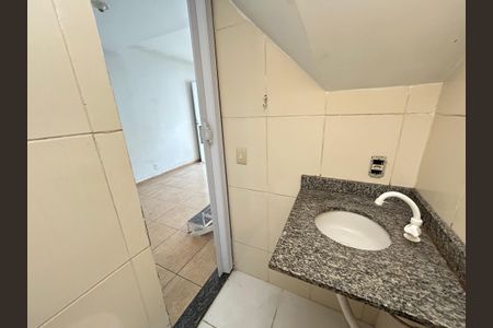 Casa de condomínio para alugar com 80m², 2 quartos e 1 vagaBanheiro 2