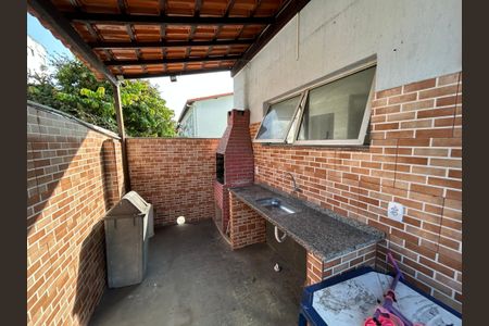Casa de condomínio para alugar com 80m², 2 quartos e 1 vagaÁrea comum - Churrasqueira