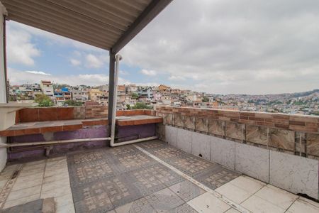 Casa para alugar com 80m², 2 quartos e 1 vaga