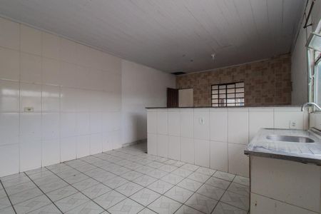 Casa para alugar com 80m², 2 quartos e 1 vaga