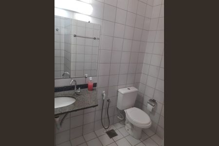 Casa de condomínio à venda com 70m², 2 quartos e 1 vagaBanheiro