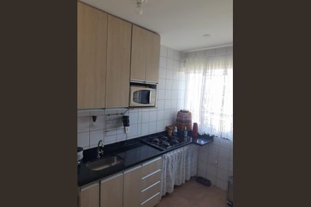 Casa de condomínio à venda com 70m², 2 quartos e 1 vagaCozinha