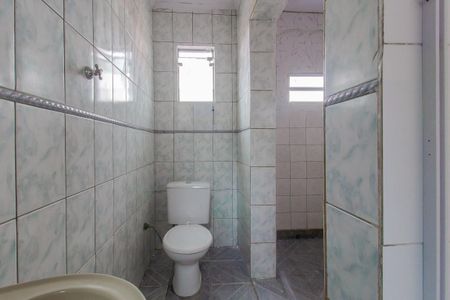 Casa para alugar com 80m², 2 quartos e sem vaga Casa para alugar com 80m², 2 quartos e sem vagaBanheiro