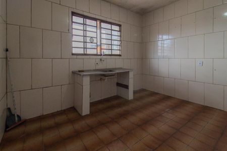 Cozinha de casa para alugar com 1 quarto, 60m² em Jardim Zaira, Mauá