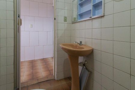 Banheiro de casa para alugar com 1 quarto, 60m² em Jardim Zaira, Mauá