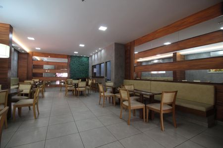 Apartamento à venda com 72m², 2 quartos e 2 vagasÁrea Comum - Salão de Festas