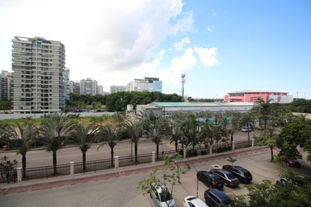 Vista de apartamento à venda com 2 quartos, 72m² em Barra da Tijuca, Rio de Janeiro