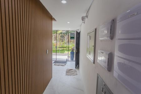 Apartamento à venda com 90m², 3 quartos e 2 vagas Apartamento à venda com 90m², 3 quartos e 2 vagasHall de entrada