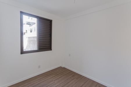 Apartamento à venda com 90m², 3 quartos e 2 vagas Apartamento à venda com 90m², 3 quartos e 2 vagasQuarto 2