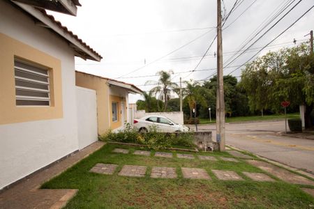 Casa de condomínio para alugar com 49m², 2 quartos e 2 vagas
