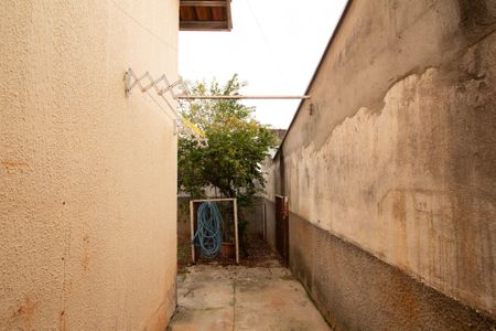 Casa de condomínio para alugar com 49m², 2 quartos e 2 vagas