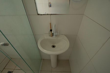 Casa de condomínio para alugar com 49m², 2 quartos e 2 vagas