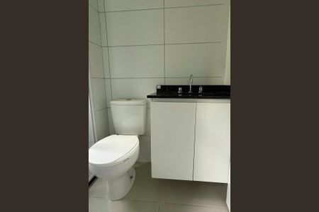 Apartamento para alugar com 58m², 2 quartos e 1 vagaBanheiro da Suíte 