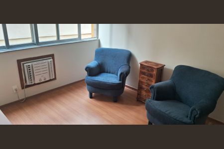 Apartamento para alugar com 68m², 2 quartos e 1 vaga