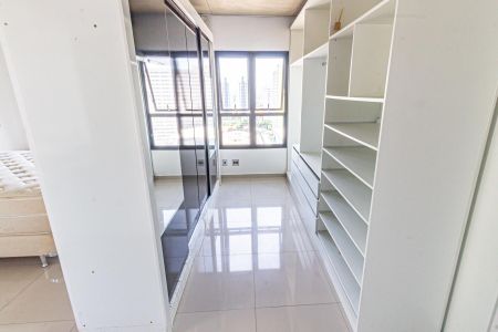 Apartamento para alugar com 70m², 1 quarto e 2 vagasQuarto - Closet