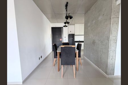 Apartamento para alugar com 70m², 1 quarto e 2 vagasSala