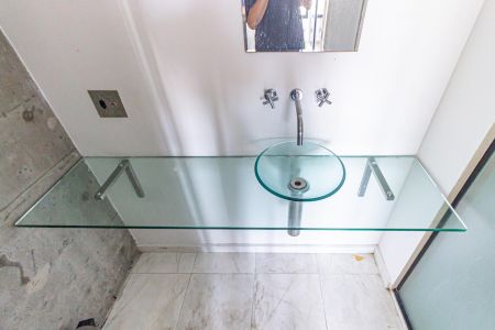 Apartamento para alugar com 70m², 1 quarto e 2 vagasBanheiro