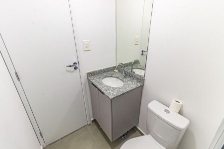 Banheiro de apartamento para alugar com 1 quarto, 23m² em Belenzinho, São Paulo