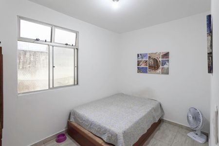 Casa à venda com 125m², 5 quartos e 2 vagasQuarto 3