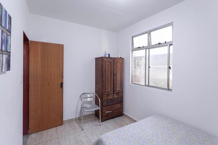 Casa à venda com 125m², 5 quartos e 2 vagasQuarto 3