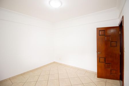 Casa para alugar com 280m², 2 quartos e 2 vagasQuarto 1