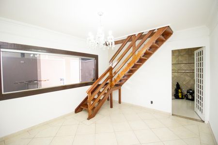 Casa para alugar com 280m², 2 quartos e 2 vagasCopa