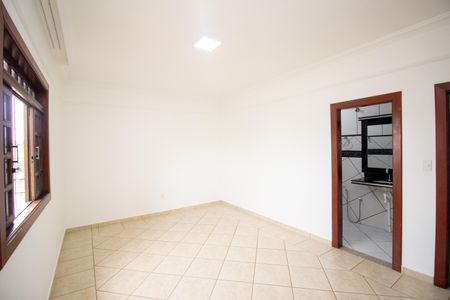 Casa para alugar com 280m², 2 quartos e 2 vagasQuarto Suíte