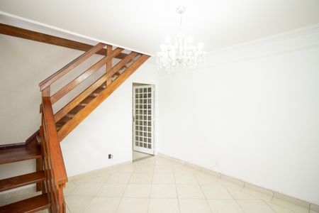 Casa para alugar com 280m², 2 quartos e 2 vagasCopa