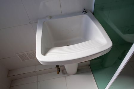 Apartamento para alugar com 50m², 2 quartos e 1 vagaÁrea de SErviço