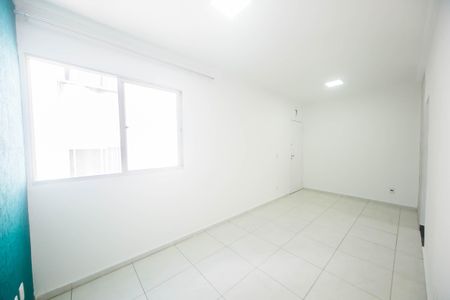 sala de apartamento para alugar com 3 quartos, 72m² em Buritis, Belo Horizonte
