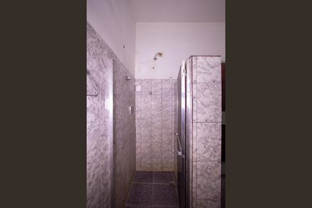 Casa para alugar com 110m², 2 quartos e 1 vaga Casa para alugar com 110m², 2 quartos e 1 vagaBanheiro